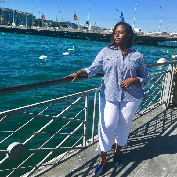 Meet your Posher, Leiah - Picture 4 of 8